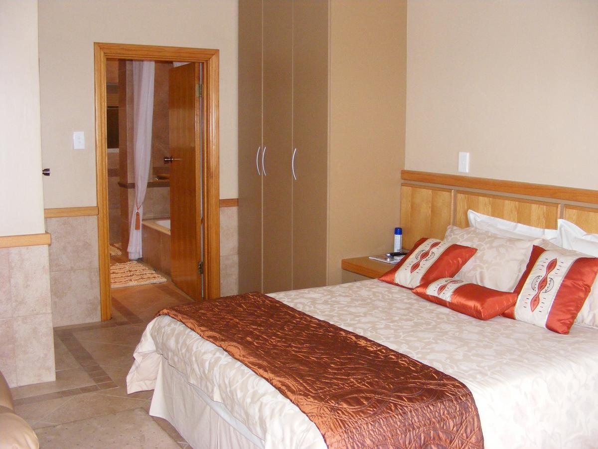 Bubez Guesthouse Barberton Dış mekan fotoğraf