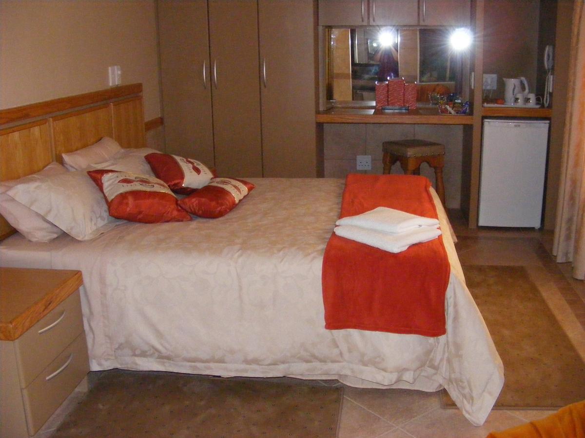 Bubez Guesthouse Barberton Dış mekan fotoğraf