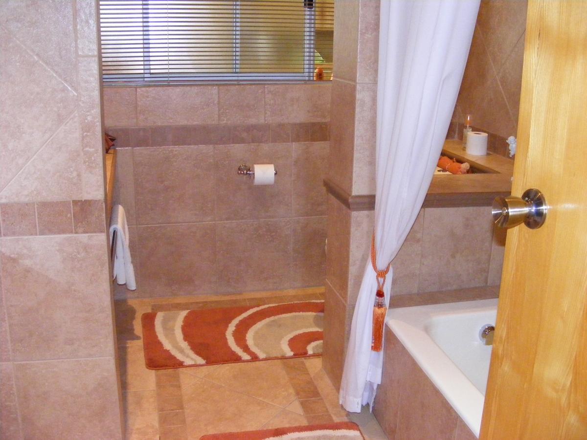 Bubez Guesthouse Barberton Dış mekan fotoğraf